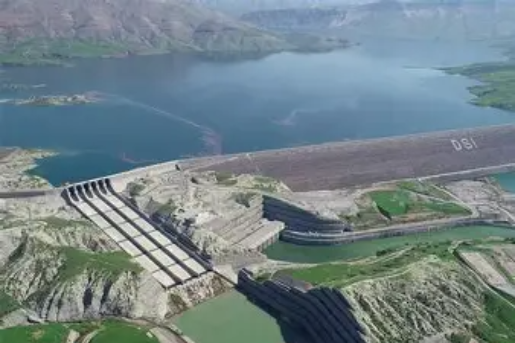 بەنداوی ئاو