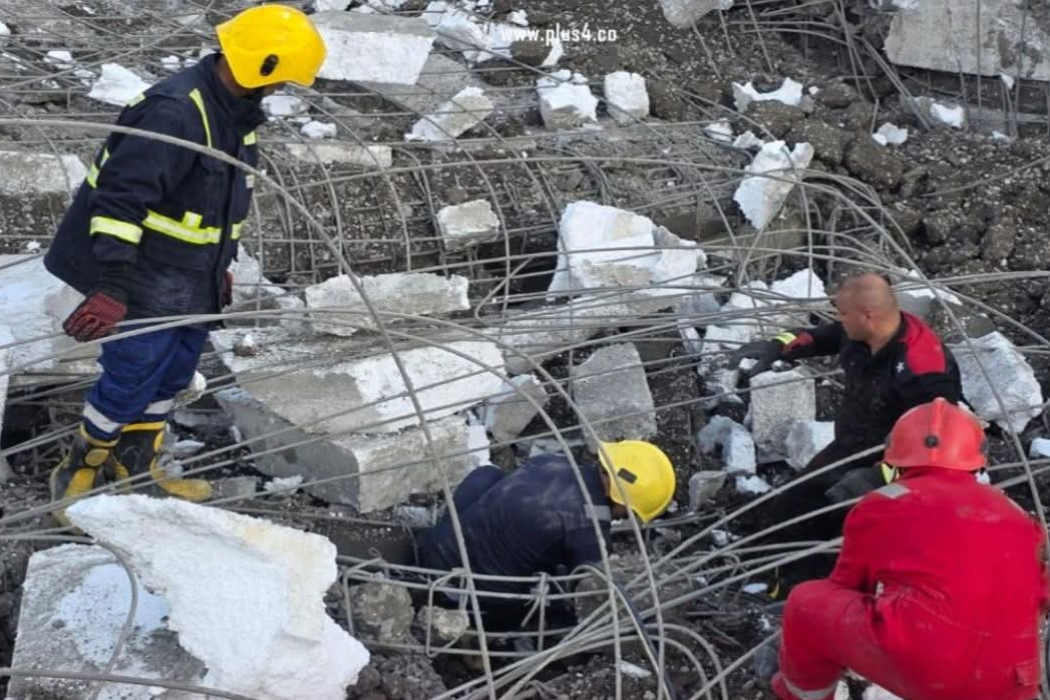 داڕووخانی باڵەخانەکە